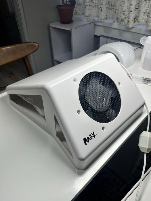 Вытяжка для маникюра