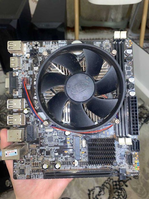 i3 2120+4gb+120gb+radeon 5450+ huntkey350w