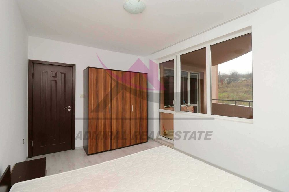 Дава се под наем Двустаен апартамент в Варна, Изгрев - 60 кв.м за 330 € - Снимка #3
