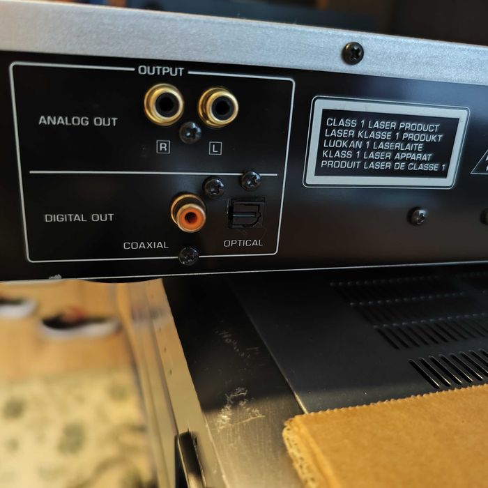 cd player Yamaha Onkyo Sony
