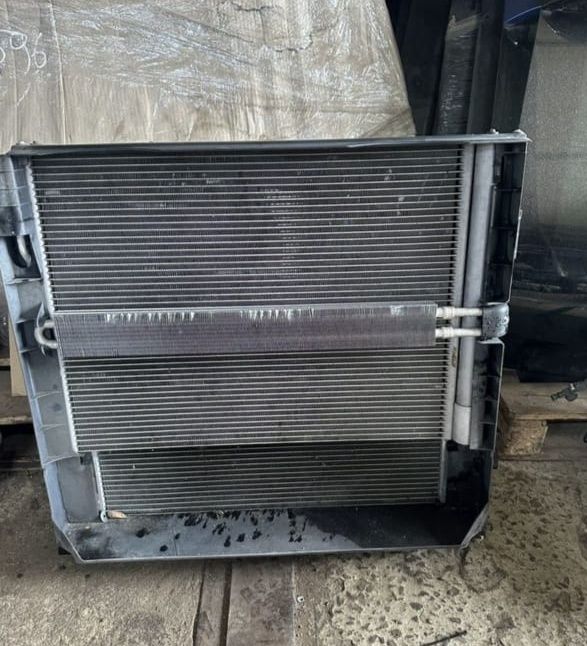 Радиатор.. вентилятор BMW х5.. е53