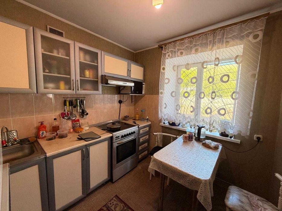 В продаже дом Малахитовая 8