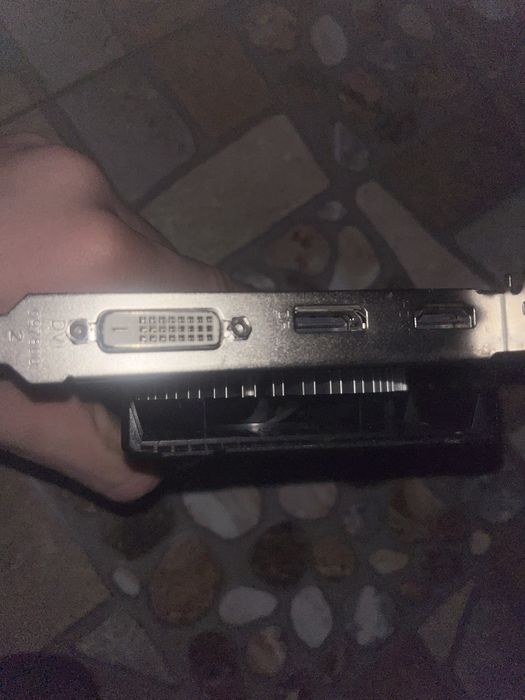 Видиокарта gtx 1050 ti