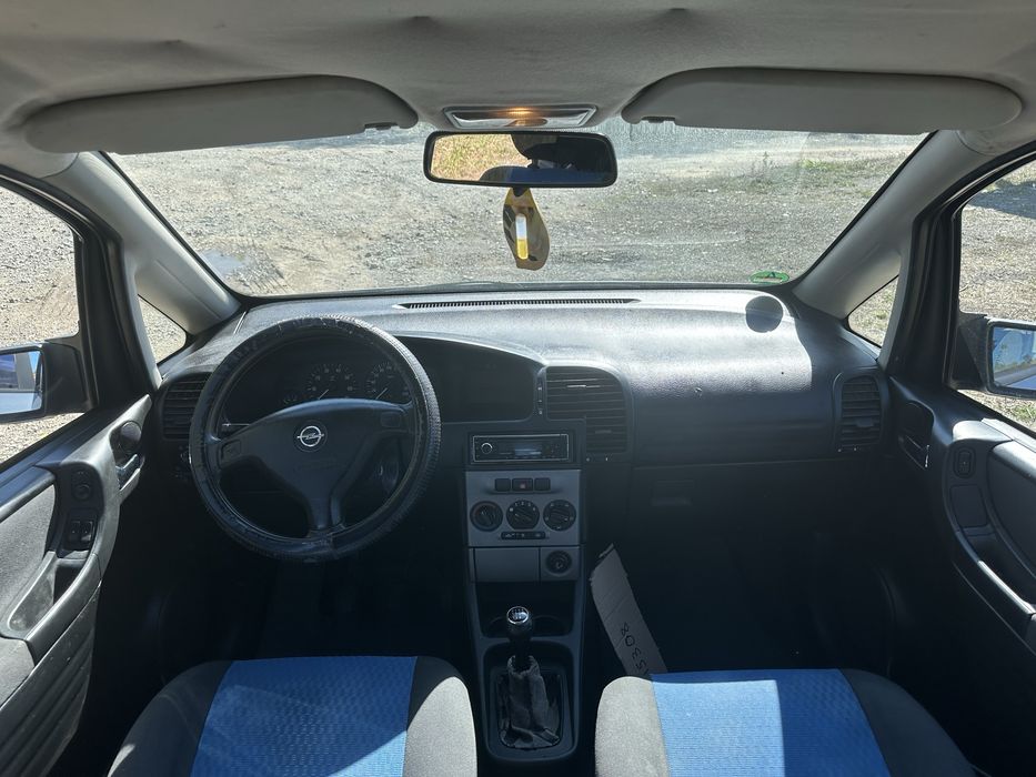opel zafira 2003 masina de vanzare conditii bune