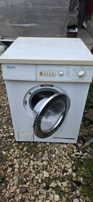 На части пералня MIELE  W 715