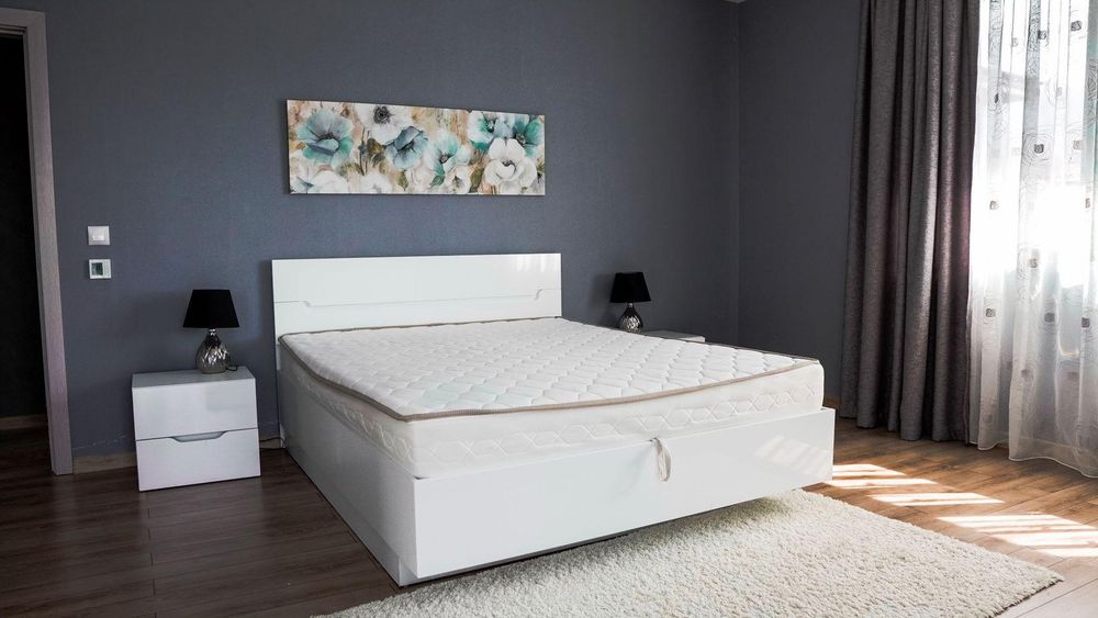 КЪЩА в кв. Делта Хил.