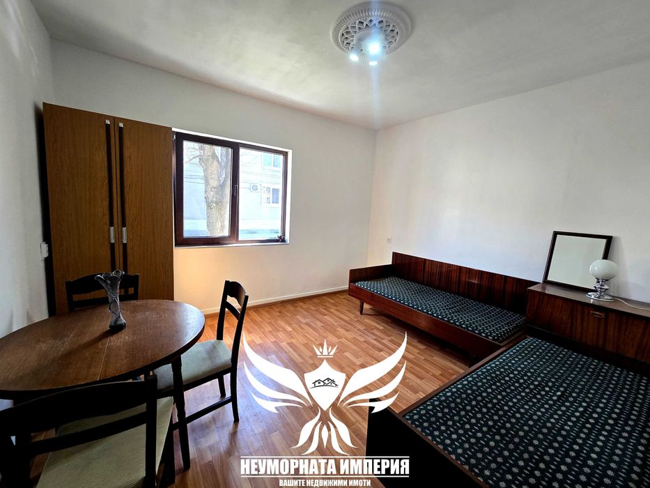 Под наем широк тристаен/четиристаен 125кв в гр.Асеновгрд кв.стадиона