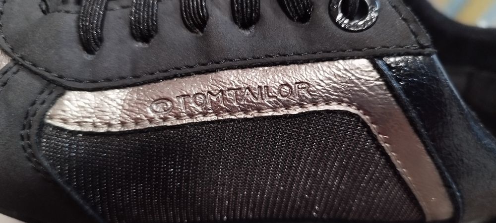 Маратонки дамски Tom Tailor