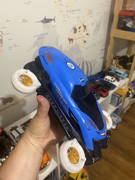 Машинка музыкальная