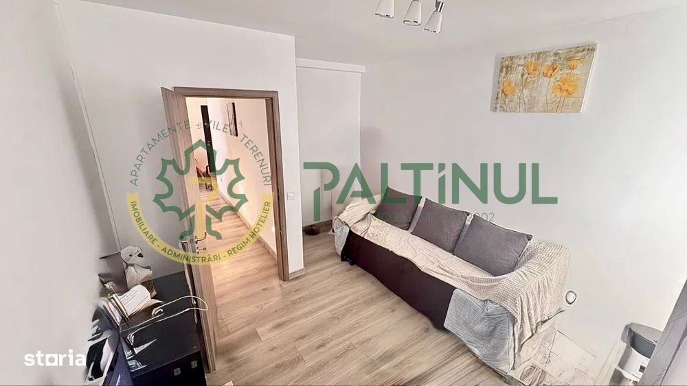 Apartament 3 camere de vanzare