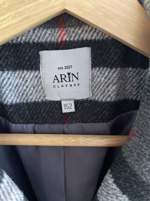 Пальто демисезонное на девочку