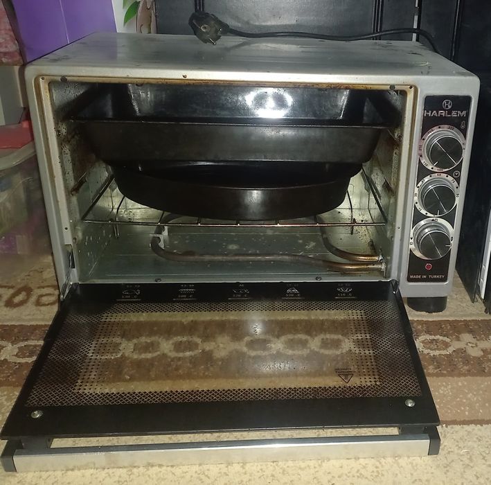 Продам электрическую печь
