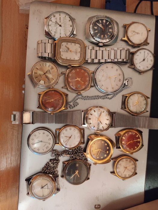 Часы СССР  продам