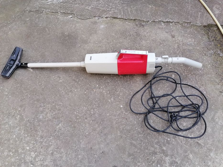 Прахосмукачка, ръчна