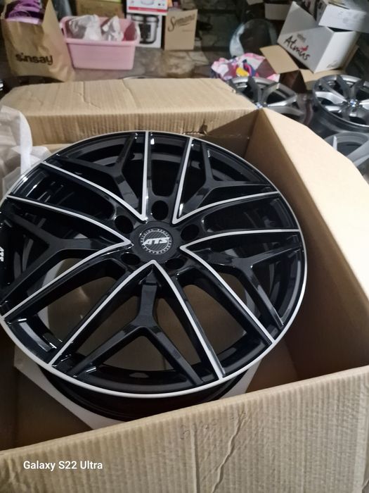 Ауди Q7  20 цола  5х130  Замъка Ямбол