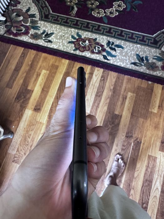 Iphone 11 LL/A hamma Joyi Originak