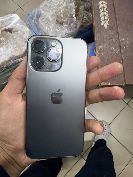 iPhone 13 pro продам
