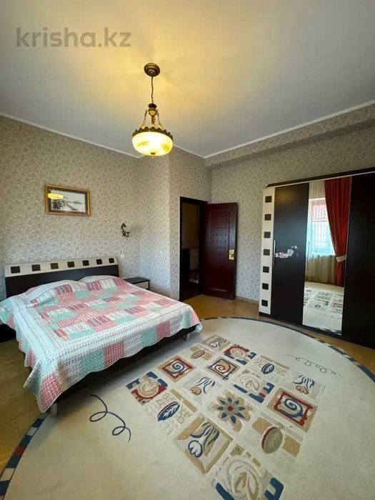 Продам дом в коттеджном городке Алатау+