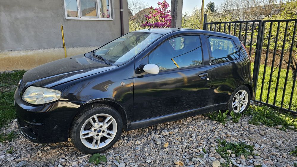 Vând Fiat Punto 1.4 benzină