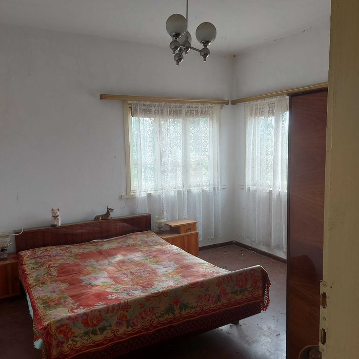 Продава се Къща в с. Межда, Област Ямбол - 200 кв.м за 64 €/кв.м - Снимка #3