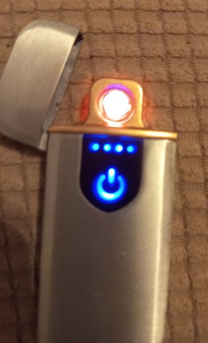 Bricheta încărcarea USB