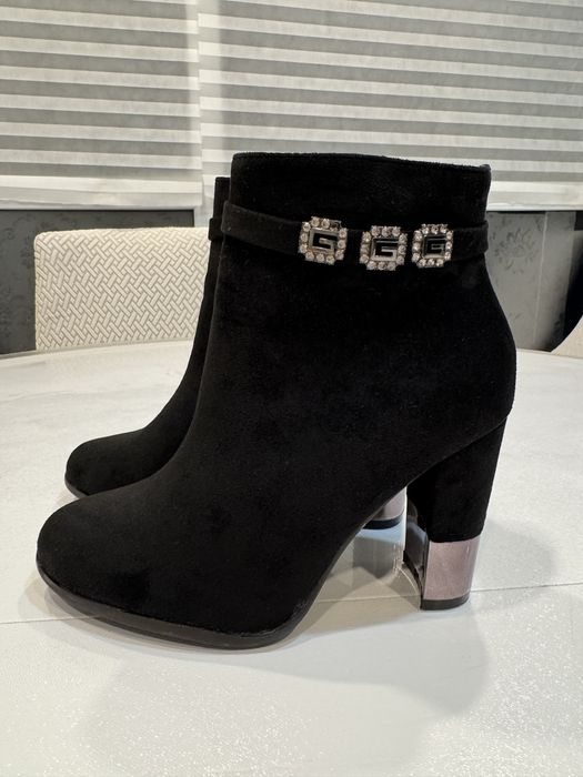 Ботинки женские, полуботинки