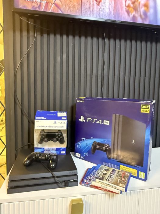 プレステ４pro ps4 pro consola • Anunturi gratuite • OLX.ro