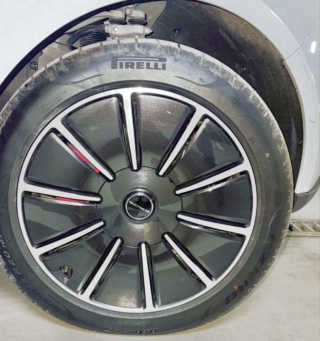 Aito Seres M5 EV AWD dual motor