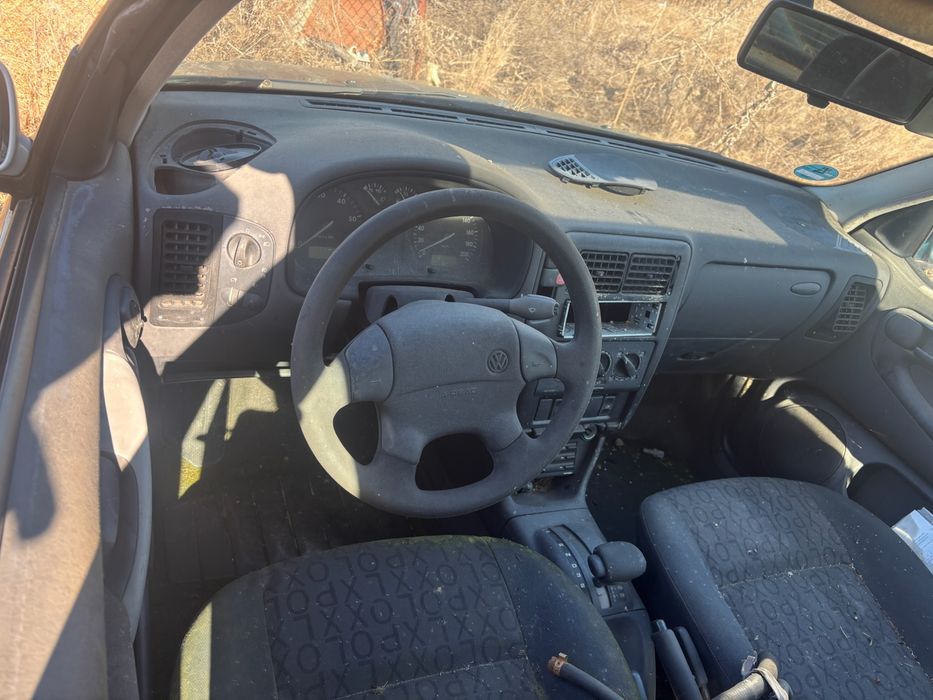 far dreapta stanga vw polo an 1998