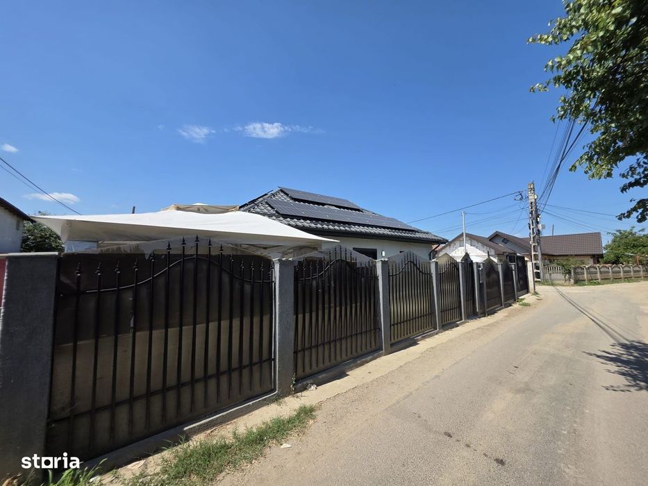 Casa Individuala - Panouri, Mobilata, Strada Asfaltata, Comision 0%