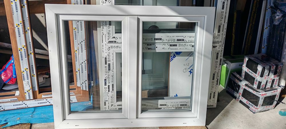 Vând fereastră tripan,usi tripan u utilizate în showroom