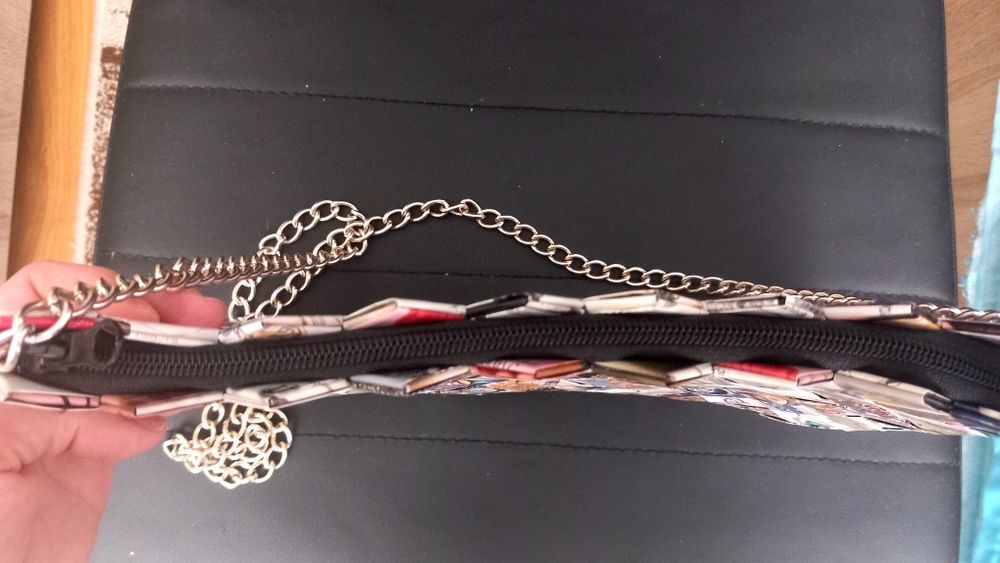 Geanta handmade din hartie plastifiata