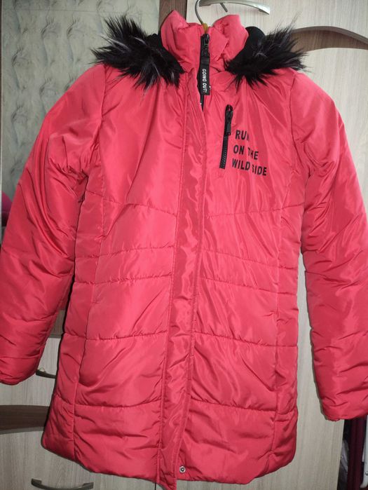 Куртка на девочку