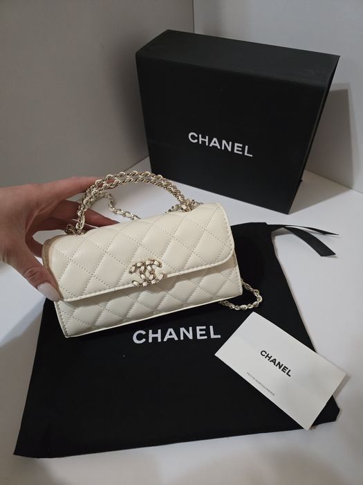 Налична чанта Chanel Kelly 23p