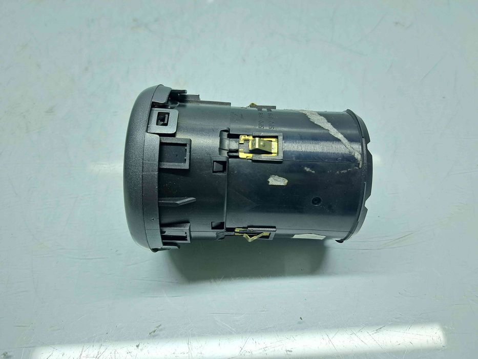 Grila aerisire stanga Seat Leon (1P1) FR [Fabr 2005-2011] 5P0819203A