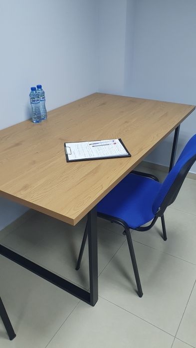 Офис оборудване - маси