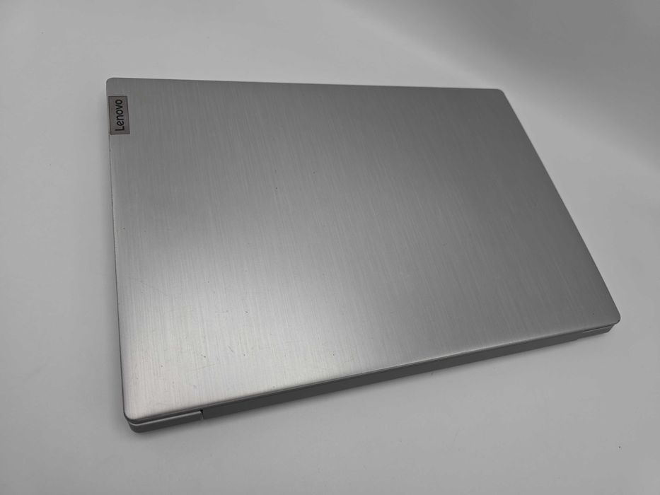 Lenovo IdeaPad 3 15ARE05 Ryzen 5 4500U 20Gb Ram 512SSD Radeon Graphics
