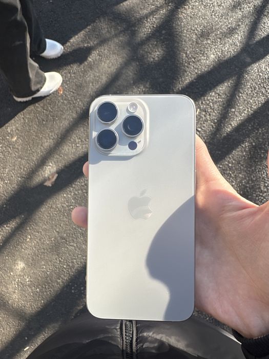 Iphone 15 pro max 85% акб