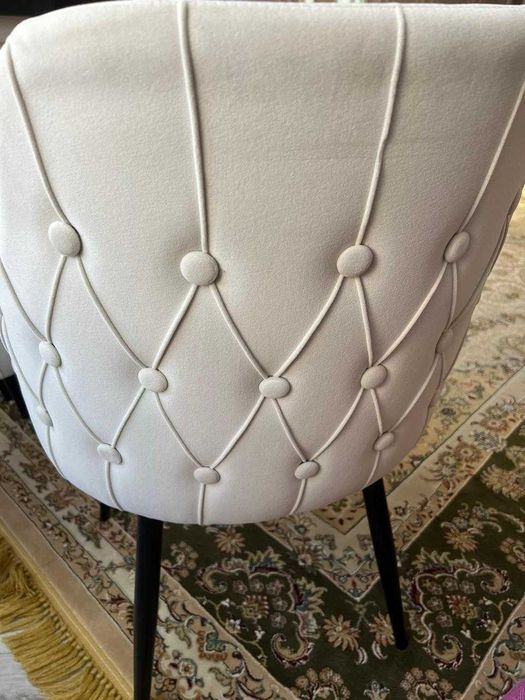 Кресло для гостинной