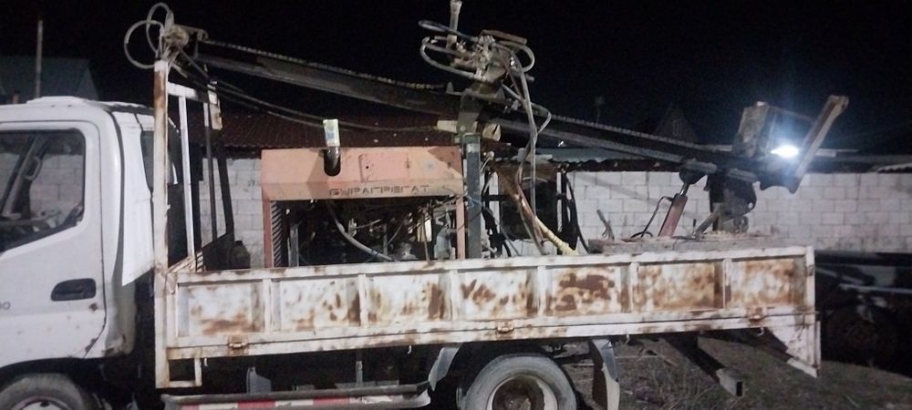 Буровой станок машинасмен бірге сатылады