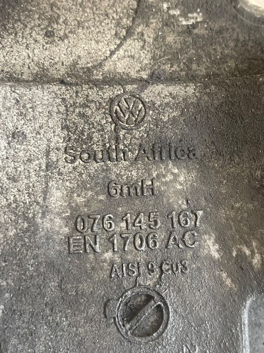 Suport Accesorii Volkswagen Crafter 30-35 Bus 2E_ 2006 - 2016 2.5Tdi