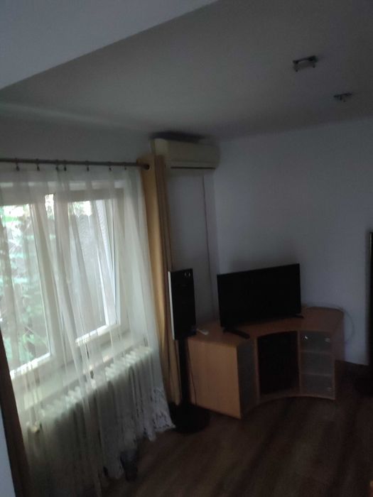 Casa la mare, proprietate privată , inchiriere