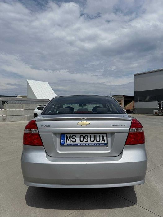 Chevrolet AVEO Sedan 2010