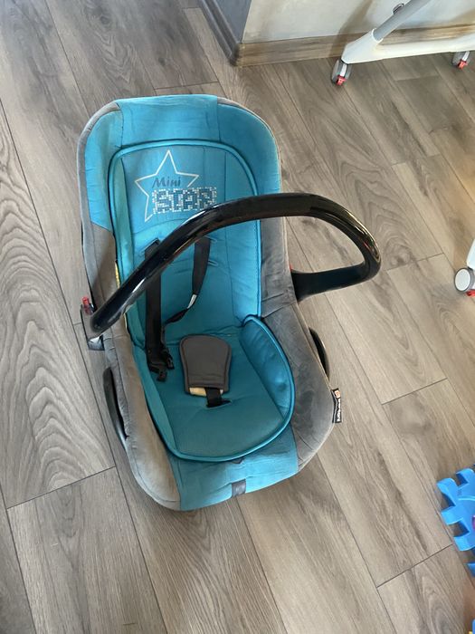 Бебешко столче/кошница за кола от 0-13кг