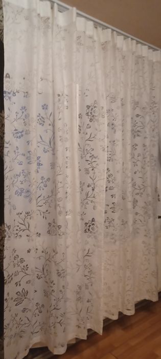 Perdea                .