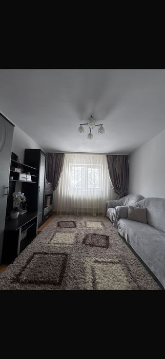 Vând garsonieră, zona Grivița