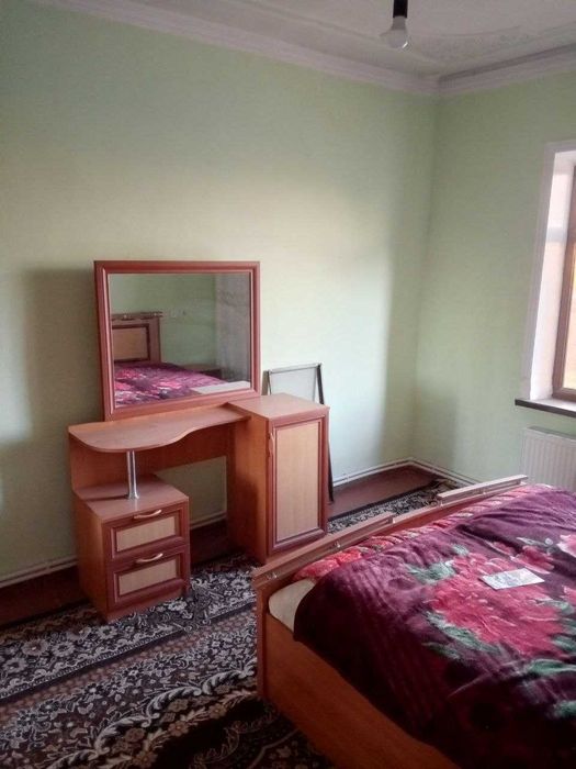 Сдается 3 комнатная квартира на 1 этаже в Гульбахоре