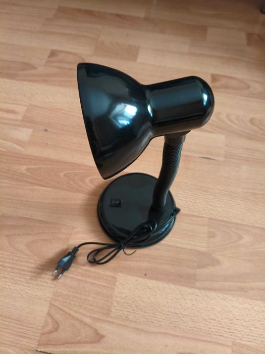 Настольная лампа, светильник