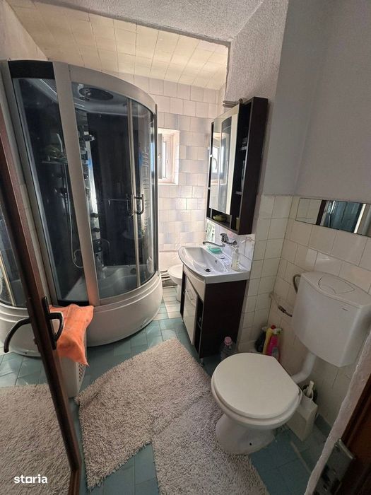 Apartament 3 camere, 2 bai, scoala 5, 66900 euro