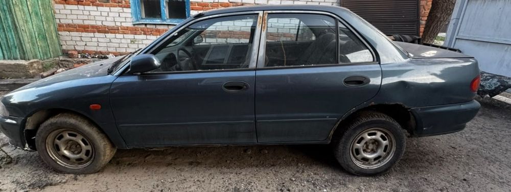 Продам mitsubishi lancer